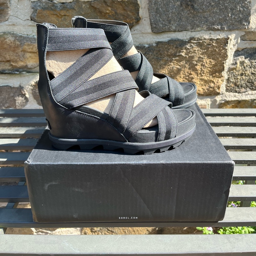 Sorel Joanie II Strap in Black